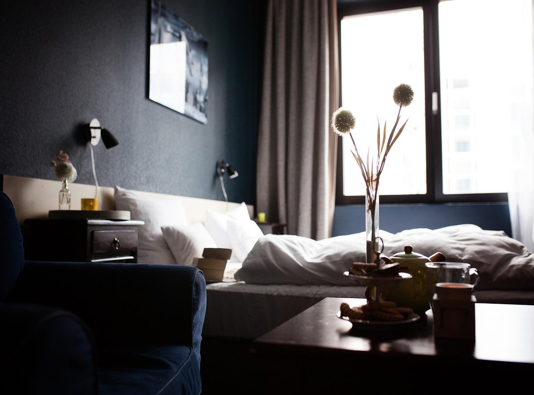 A 5-Step Guide to Resolving Hotel Room Disagreements